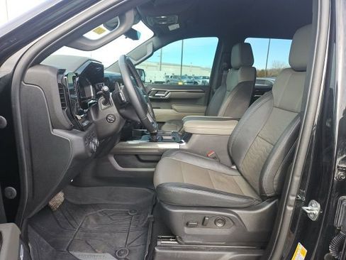 Used 2023 Chevrolet Silverado 1500 ZR2 w/ Technology Package AWD/4WD image 23