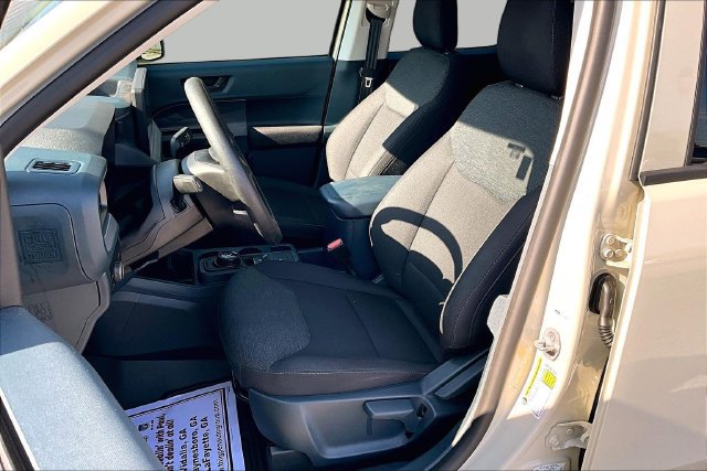 Certified 2025 Ford Maverick XL FWD image 27