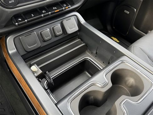 Used 2014 Chevrolet Silverado 1500 LTZ image 25