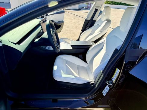 Used 2024 Tesla Model 3 Standard Range RWD image 26