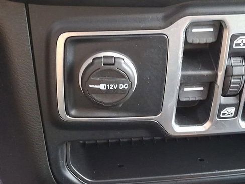 Used 2019 Jeep Wrangler Unlimited Sport S image 26