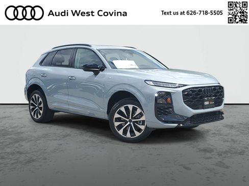 New 2026 Audi Q3 quattro 2.0T AWD/4WD image 1