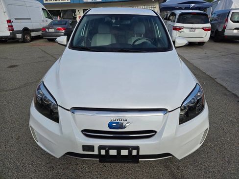 Used 2012 Toyota RAV4 EV image 3