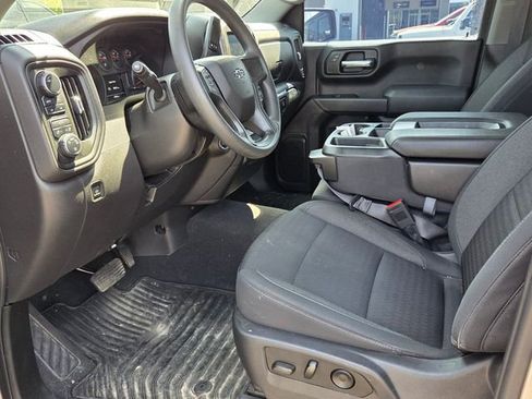 Used 2023 Chevrolet Silverado 1500 Custom Trail Boss image 5