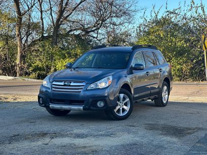 Used 2013 Subaru Outback 3.6R Limited w/ Moonroof Pkg