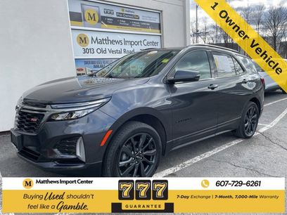 Used 2022 Chevrolet Equinox RS w/ Infotainment Package