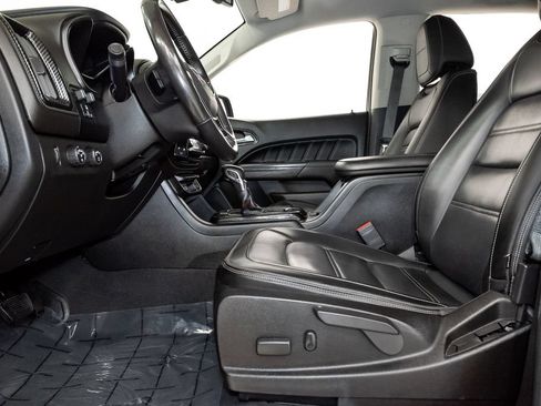 Used 2022 GMC Canyon Denali AWD/4WD image 12