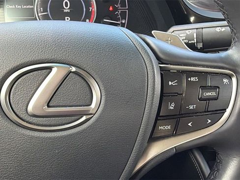 Used 2023 Lexus ES 350 w/ Premium Package image 31