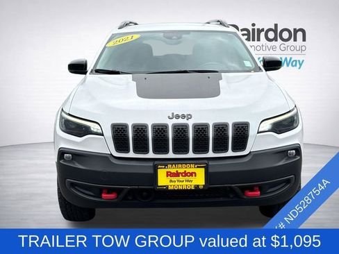 Used 2022 Jeep Cherokee Trailhawk w/ Trailer Tow Group AWD/4WD image 2