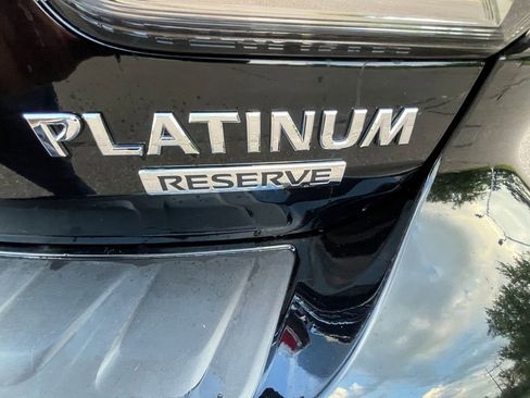 Used 2019 Nissan Armada Platinum w/ Captain's Chairs Package image 10