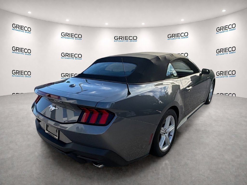 Used 2026 Ford Mustang Premium RWD image 7