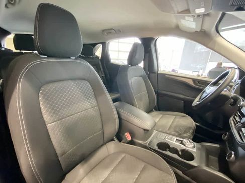 Used 2023 Ford Escape Active image 26