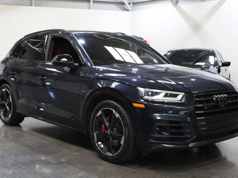 Used 2020 Audi SQ5 Prestige w/ Prestige Package AWD/4WD image 4