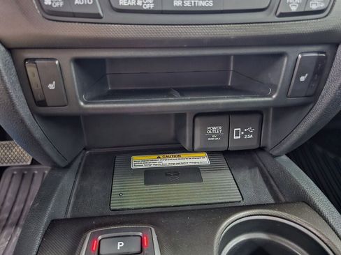 Used 2023 Honda Passport TrailSport image 15