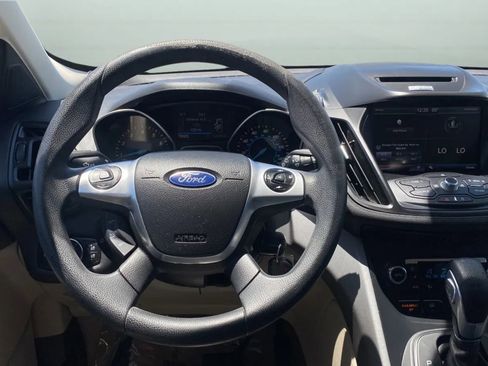 Used 2015 Ford Escape SE w/ Equipment Group 201A FWD image 10