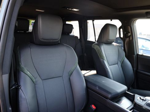 Used 2026 Lexus GX 550 AWD/4WD image 24