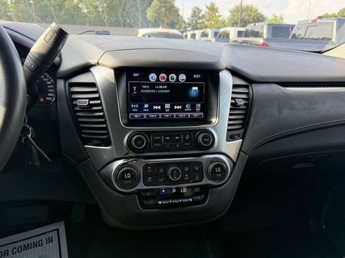 Used 2020 Chevrolet Tahoe 2WD w/ Remote Keyless Entry Package image 24