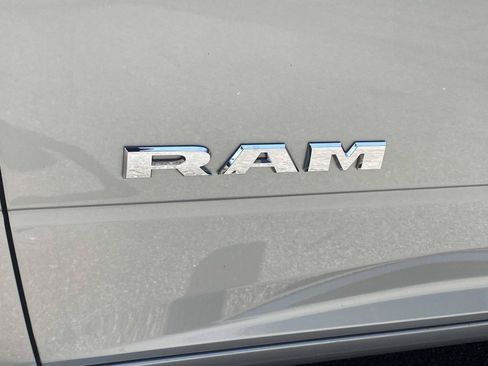Used 2026 RAM 2500 Big Horn AWD/4WD image 15