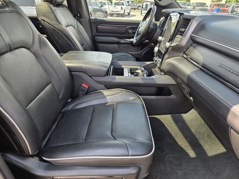 Used 2022 RAM 1500 Limited AWD/4WD image 32