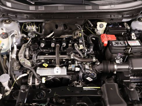 Used 2022 Nissan Kicks SV image 18