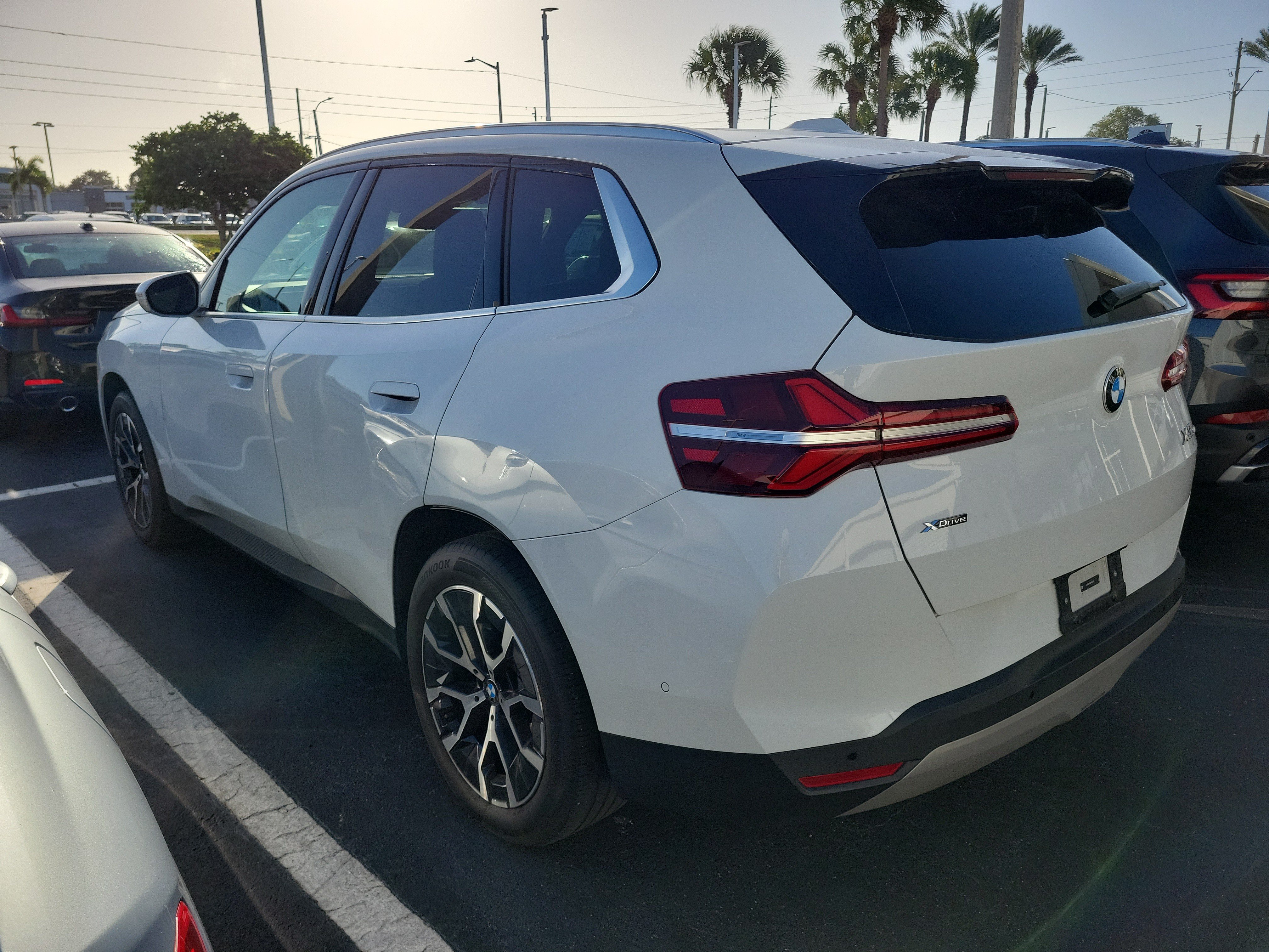 Used 2025 BMW X3 xDrive30i AWD/4WD image 4