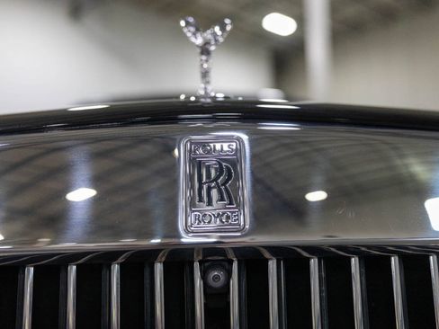 Used 2020 Rolls-Royce Cullinan AWD/4WD image 22