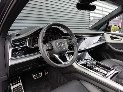 Used 2024 Audi Q7 3.0T Prestige AWD/4WD image 18