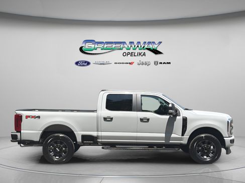 New 2026 Ford F250 XL AWD/4WD image 9