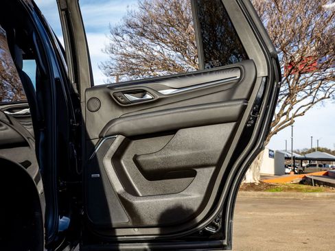 Used 2021 GMC Yukon Denali w/ Denali Ultimate Package image 36