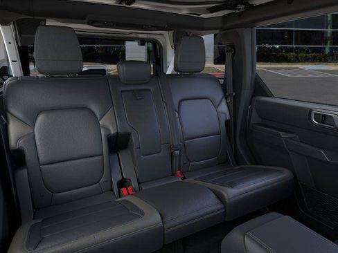New 2026 Ford Bronco Outer Banks w/ Sasquatch Package AWD/4WD image 11