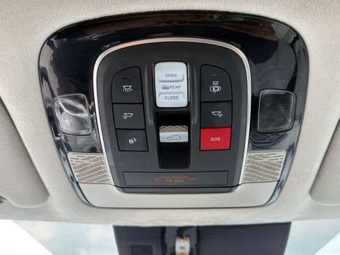 Used 2024 Hyundai Palisade Calligraphy AWD/4WD image 21