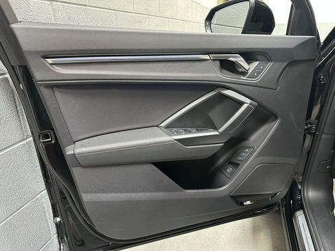 Used 2022 Audi Q3 2.0T Premium Plus AWD/4WD image 15