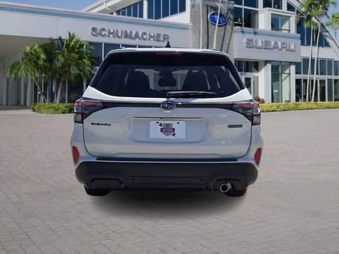 Certified 2025 Subaru Forester Touring AWD/4WD image 6