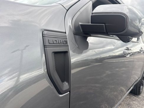 Used 2025 Ford Maverick Lobo AWD/4WD image 17