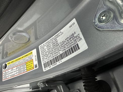 Certified 2023 Honda Accord EX image 15