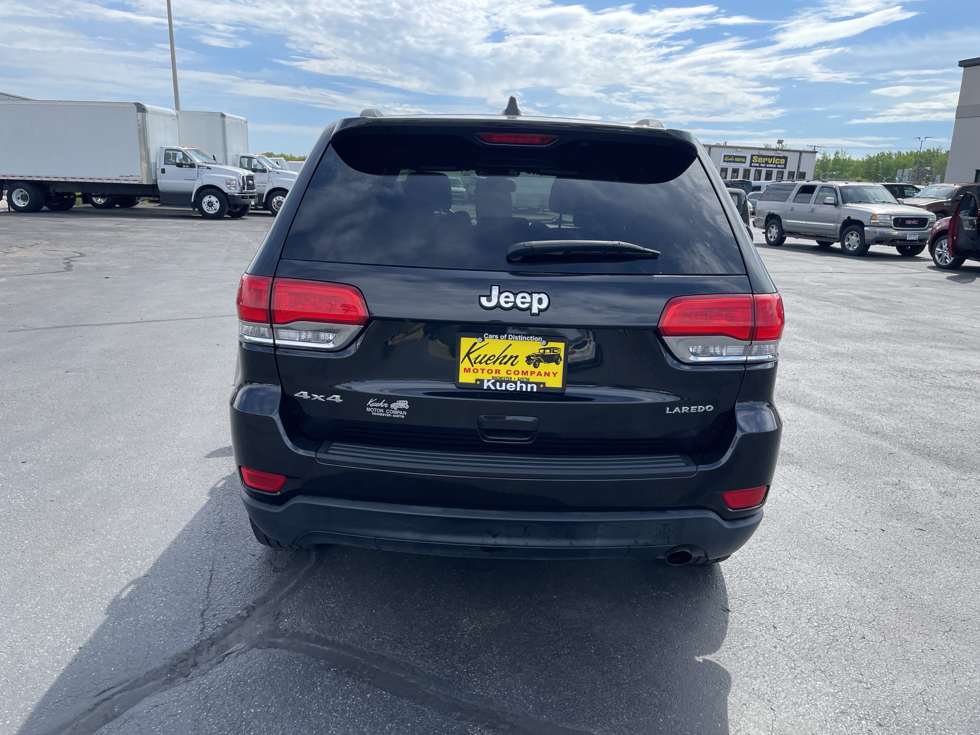 Used 2015 Jeep Grand Cherokee Laredo w/ Quick Order Package 23E AWD/4WD image 7