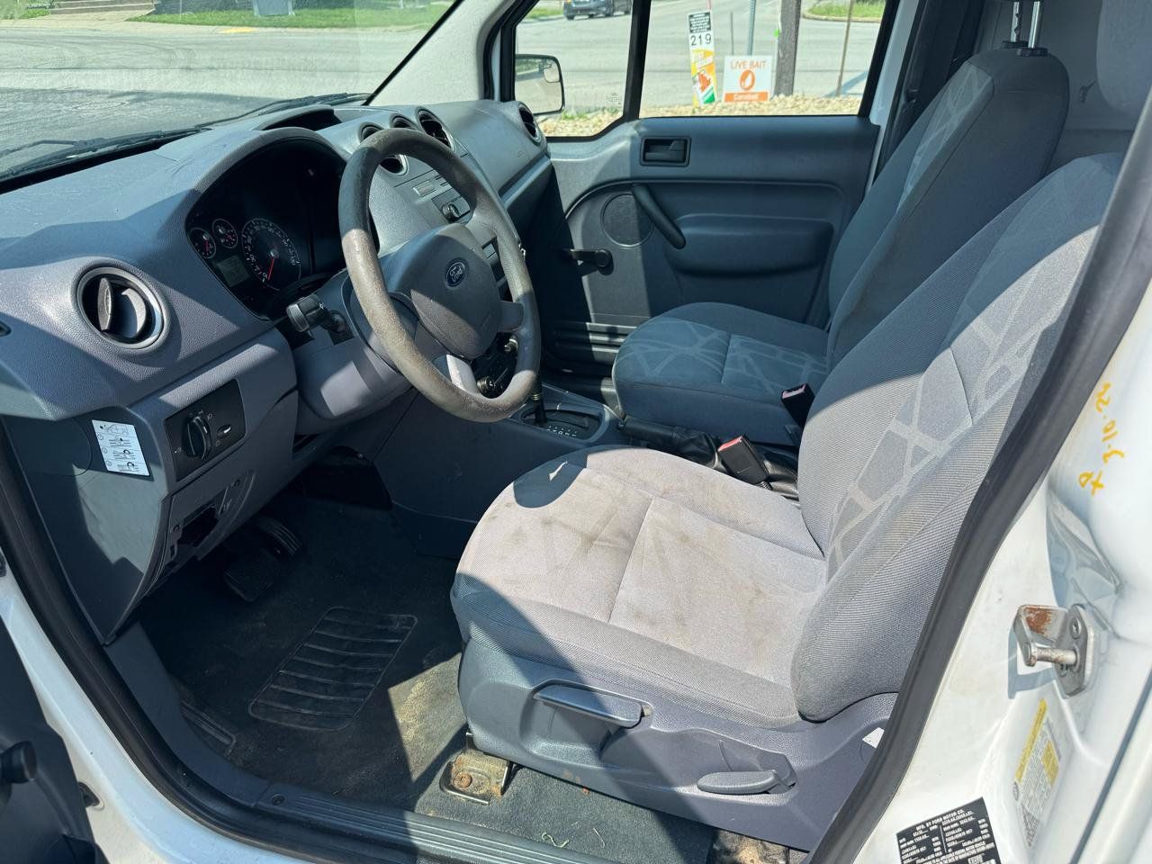 Used 2012 Ford Transit Connect XL FWD image 17
