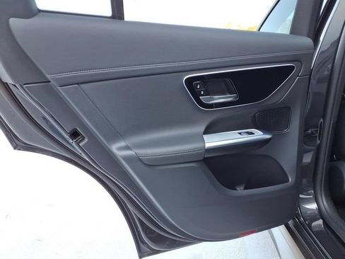 Certified 2024 Mercedes-Benz GLC 300 4MATIC image 18