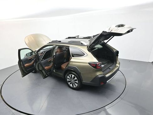 Used 2024 Subaru Outback Touring XT AWD/4WD image 30