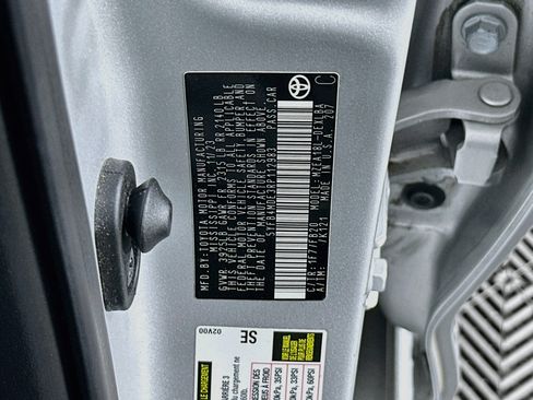 Used 2024 Toyota Corolla LE FWD image 12