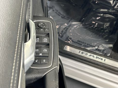 Used 2022 RAM 1500 Laramie image 17