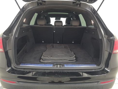 Used 2022 Mercedes-Benz GLC 300 4MATIC image 15
