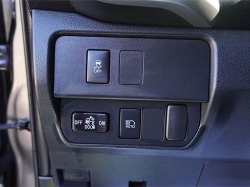 Used 2023 Toyota Tacoma SR image 20