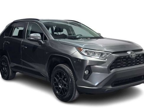 Used 2021 Toyota RAV4 XLE FWD image 7