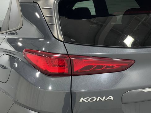 Used 2018 Hyundai Kona Limited AWD/4WD image 32