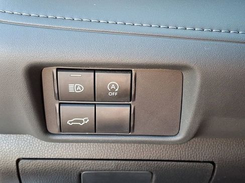 Used 2023 Toyota Highlander XSE AWD/4WD image 26