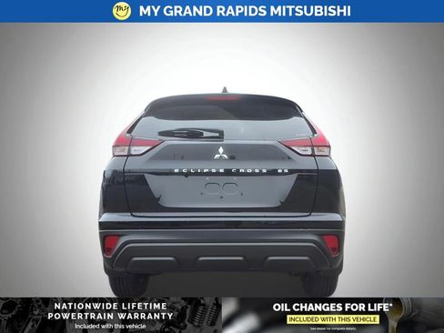 New 2025 Mitsubishi Eclipse Cross ES image 18