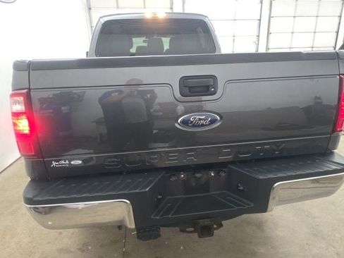 Used 2016 Ford F250 XLT AWD/4WD image 12