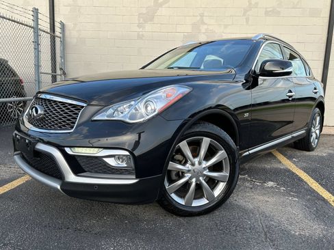 Used 2016 INFINITI QX50 2WD w/ Premium Plus Package image 2