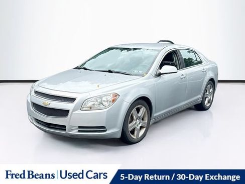 Used 2011 Chevrolet Malibu LT FWD image 3